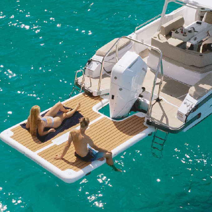 Spinera Boating Single Outboard Dock 3.08