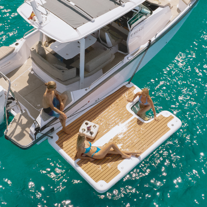 Spinera Boating Single Outboard Dock 3.08