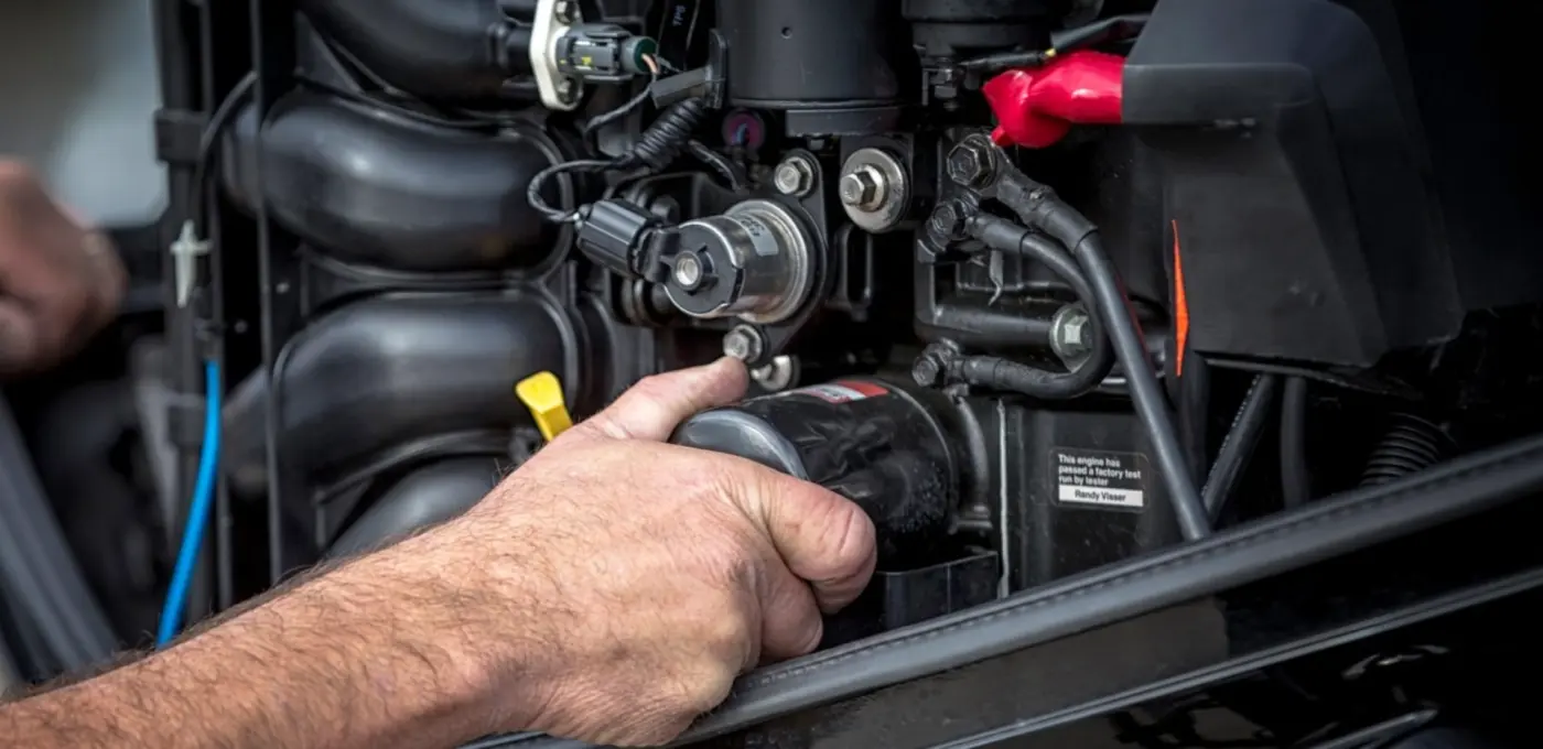 Agilis 330C Jet Tender – High-Performance Versatility