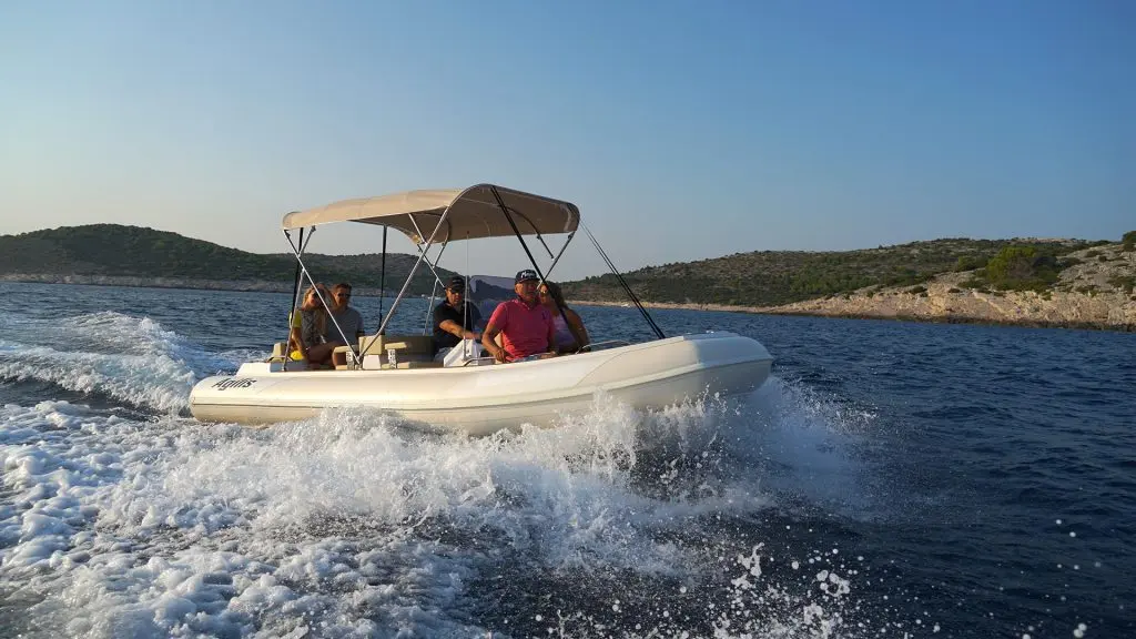 Agilis 560D Diesel Jet Tender – The Ultimate Flagship Luxury Tender